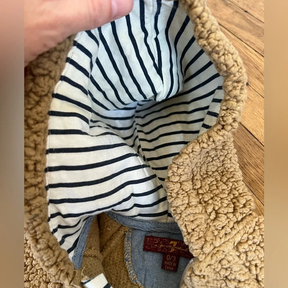 7 For All Mankind Infant Fuzzy Teddy Bear Onsie Jumpsuit | 0-3 Mos - Picture 3 of 5